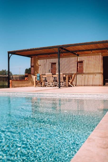 L'Heritier, Maison Climatisee, 12Pers Avec Piscine Villa Marzens Bagian luar foto